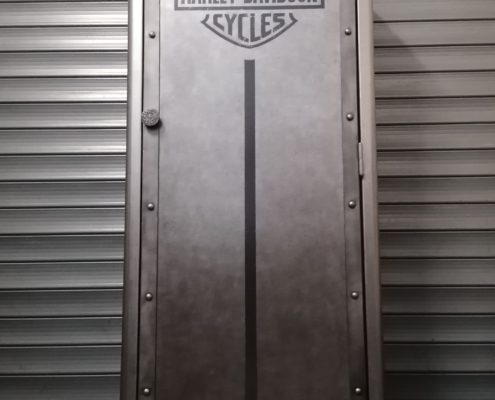 Schrank Harley-Davidson